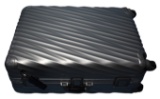 TUMI 19 DEGREE LUGGAGE!!