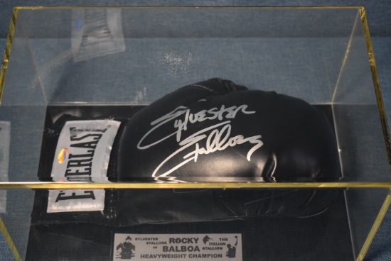 AUTOGRAPHED ROCKY GLOVE!!! O/A
