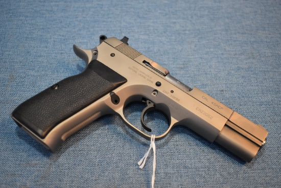 FIREARM/GUN EAA WITNESS!!! H 492