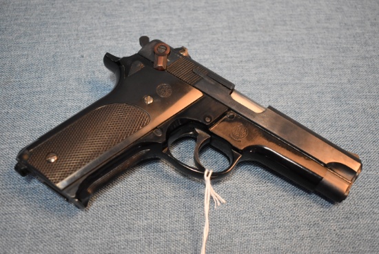 FIREARM/GUN S&W 59!! H 448