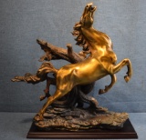 STUNNING HORSE SCULPTURE!!!!