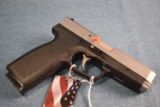 FIREARM/GUN KAHR CT-9 !! H 685