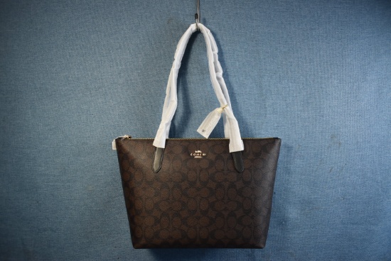 BRAND NEW COACH PURSE/TOTE !!