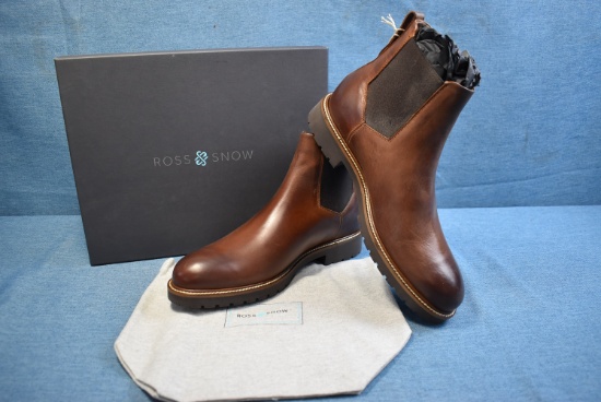 ITALIAN MADE ROSS SNOW BOOTS!!