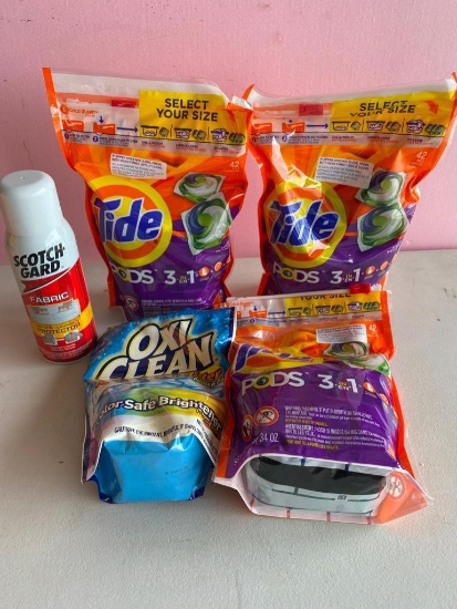 Lot of laundry soap