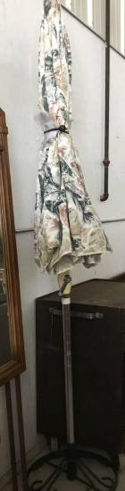 Umbrella w/ stand