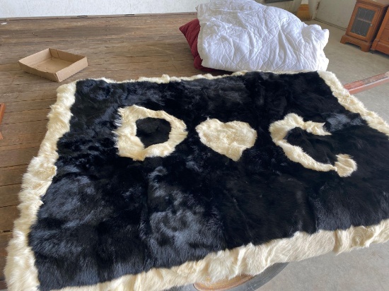 Faux Fur rug, mattress pad cover, pillow