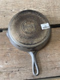 #8 Griswold Fry Pan