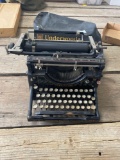 Typewriter - Underwood