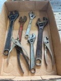 Wrenches/pliers