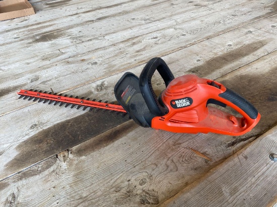 Black & Decker trimmer