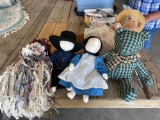 Amish couple dolls, teddy bears, ragdoll, foot inserts, misc.