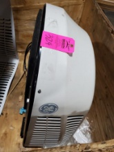 GE RV Rooftop Air Conditioner with Two Additional Covers