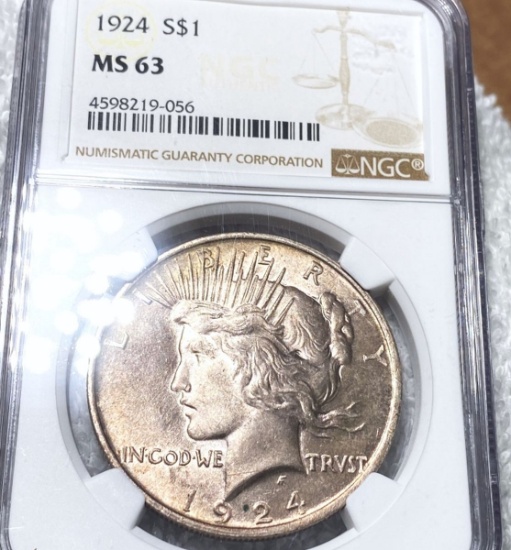 1924 Silver Peace Dollar NGC - MS63