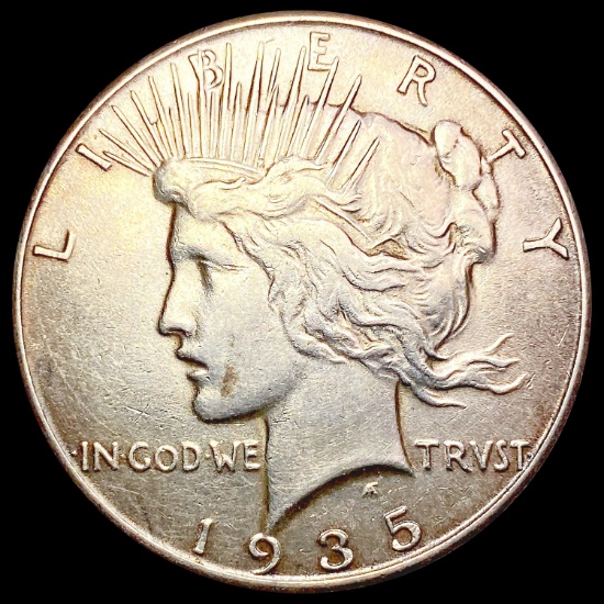 1935 Silver Peace Dollar NEARLY UNCIRCULATED