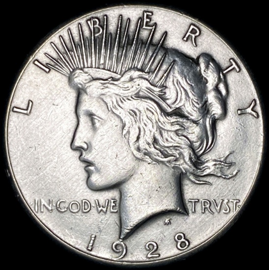 1928 Silver Peace Dollar CLOSELY UNCIRCULATED