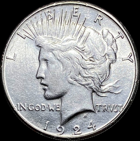 1924 Silver Peace Dollar CLOSELY UNCIRCULATED
