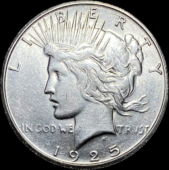 1925-S Silver Peace Dollar CLOSELY UNCIRCULATED