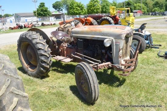 Ford Jubilee Tractor - Not Runnng