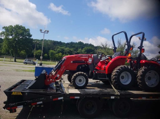 Massey Ferguson 1742 Tractor