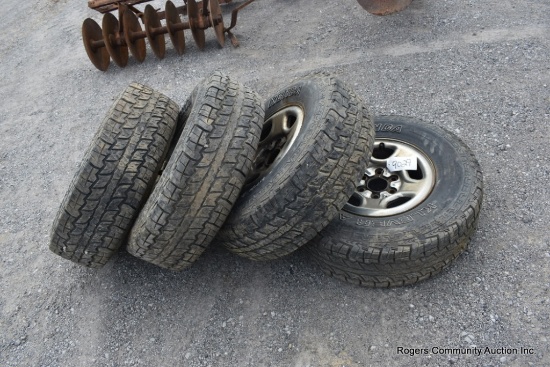 4 Tires & Wheels - 265/75r16