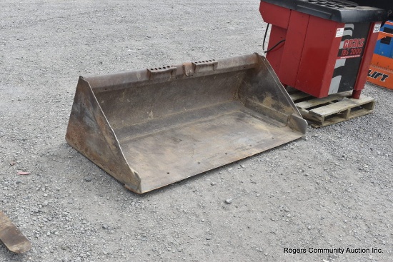 Bobcat 68" Bucket