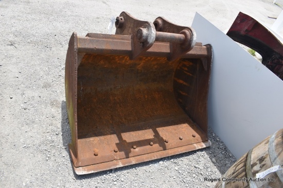 48" Excavator Bucket