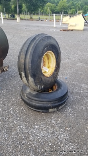 2 Tires & Wheels (11.00 -16)