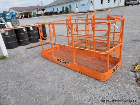 8' Jlg Lift Basket