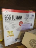 Automatic Egg Turner