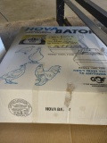 Hova Bator Incubator
