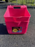2 Pk Horse Feed Dishes