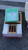 2 Cages