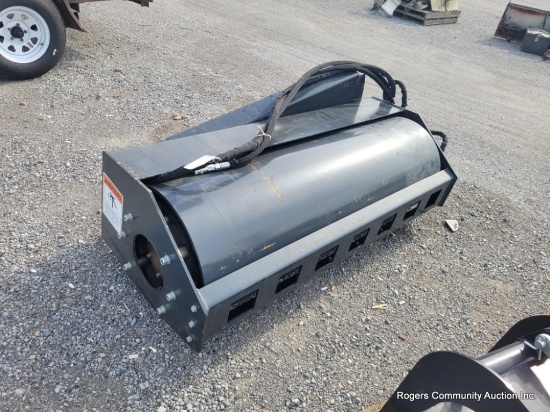 Wolverine Hydraulic Roller 72 In