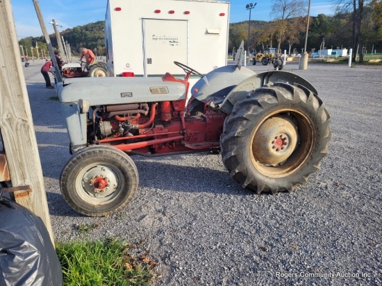 Ford 800 Converted To 12 Volt