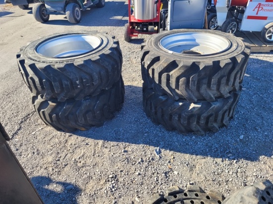 4 Jlg Tires & Wheels - 8 Bolt 39x15-22.5