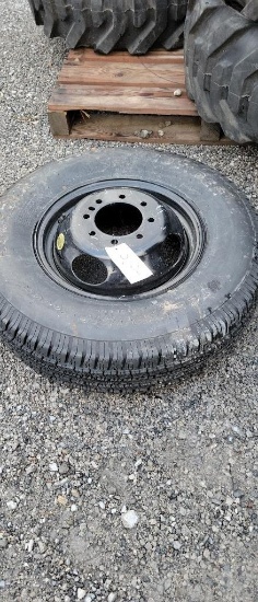1 - 235-80-16 Dually Tires & Rims