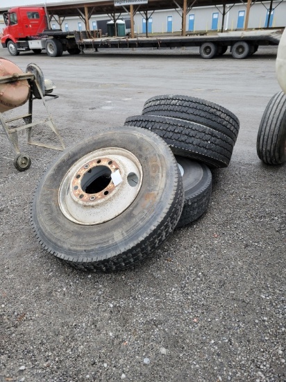 4 Tires & Rims - 11r22.5