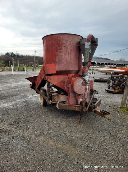 Gehl 50 Mx Feed Grinder
