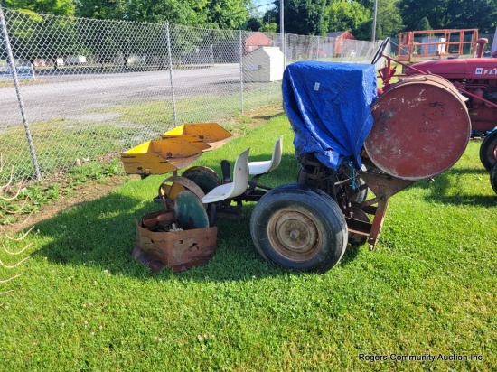 Vegetable Transplanter