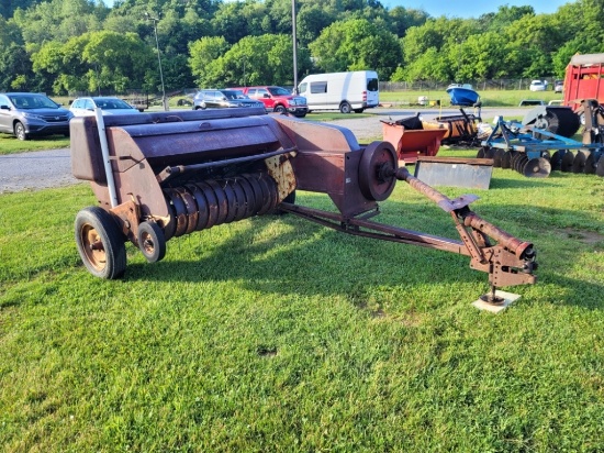 New Holland 68 Square Baler