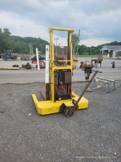Electric Fork Lift