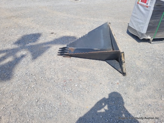 Tomahawk Stump Bucket
