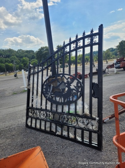 14' Driveway Gates W/ Deer Scene