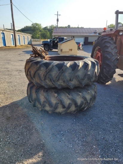 2 Dual Tires