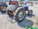 Ford 8n Tractor - Runs
