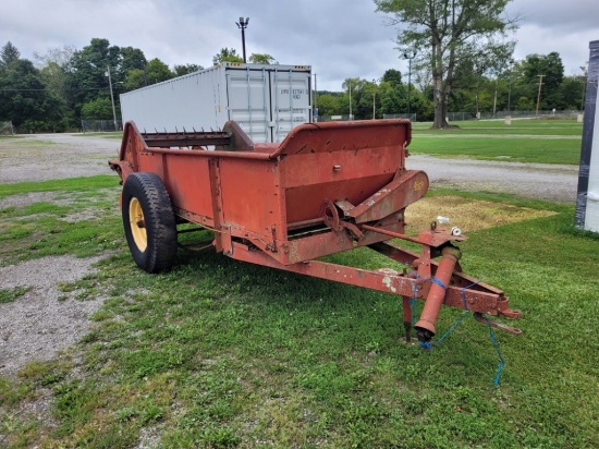 New Holland 222 Spreader