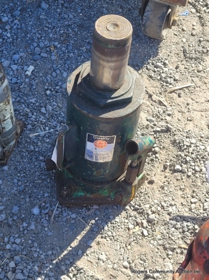 Bottle Jack