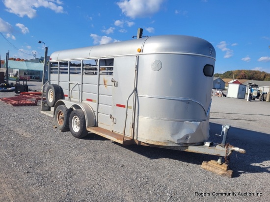 Livestock Trailer 16ft Tandom Axle 5200 Lb Axles