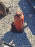 Bottle Jack